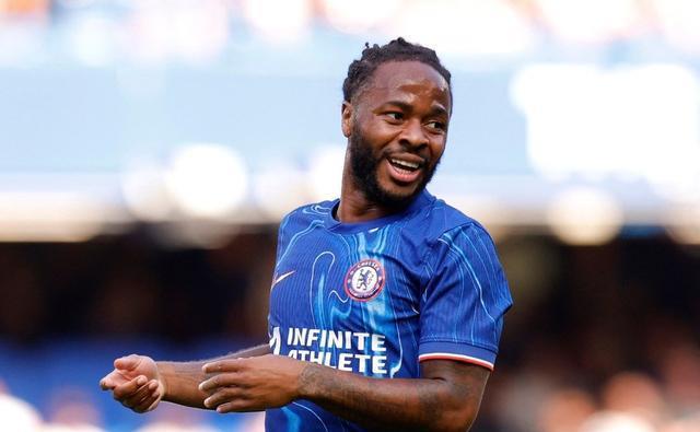 重目标, 在转会市场, 达了对斯特