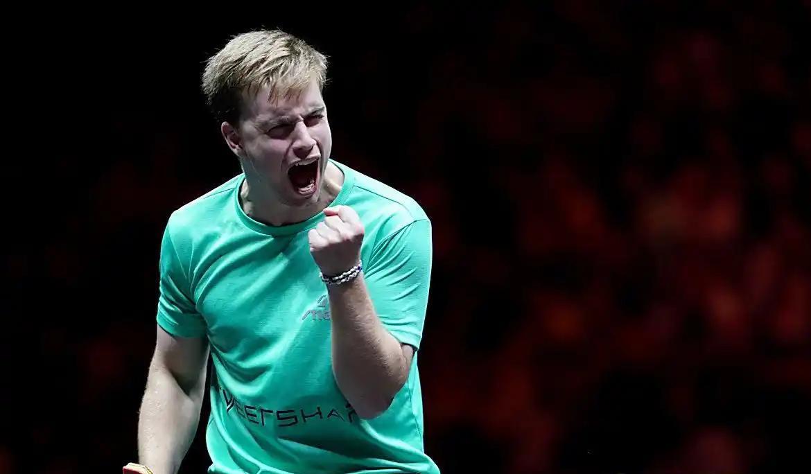 msn, 战胜莫雷加, 对手留面子 msn, 战胜莫雷加, 对手留面子