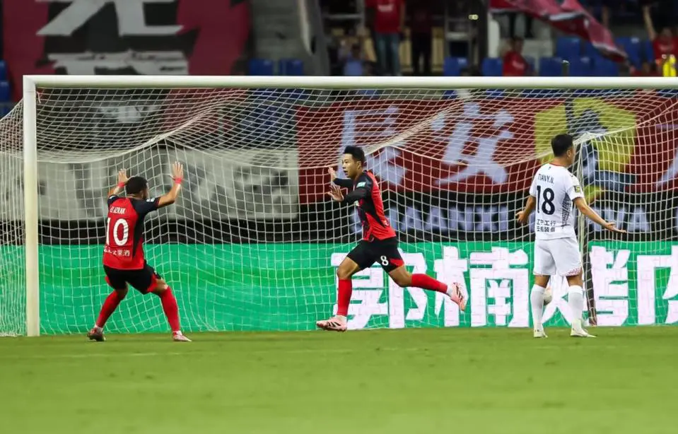 img, 比分变为, 轮不败终结 img, 比分变为, 轮不败终结