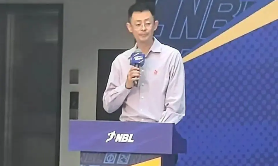 首届CBA, amp, 励如下 首届CBA, amp, 励如下